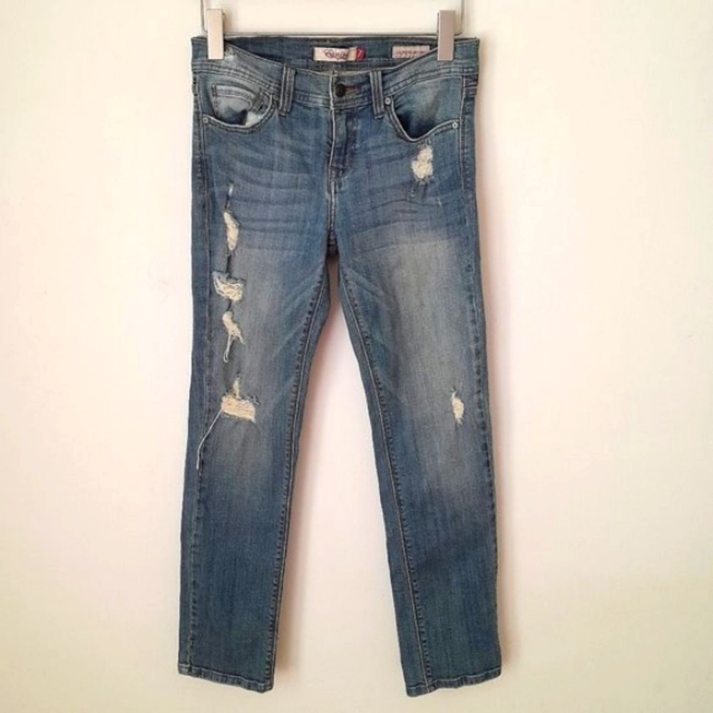 💥 EUC Eunina Distressed Low Rise Relaxed Skinny Jeans, Size 7